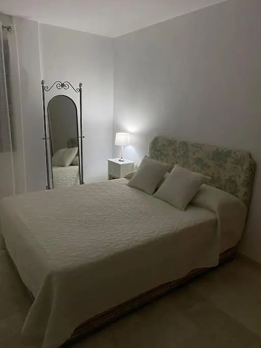 Central Estepona 3 Bed Apt With Pool And Parking Španělsko