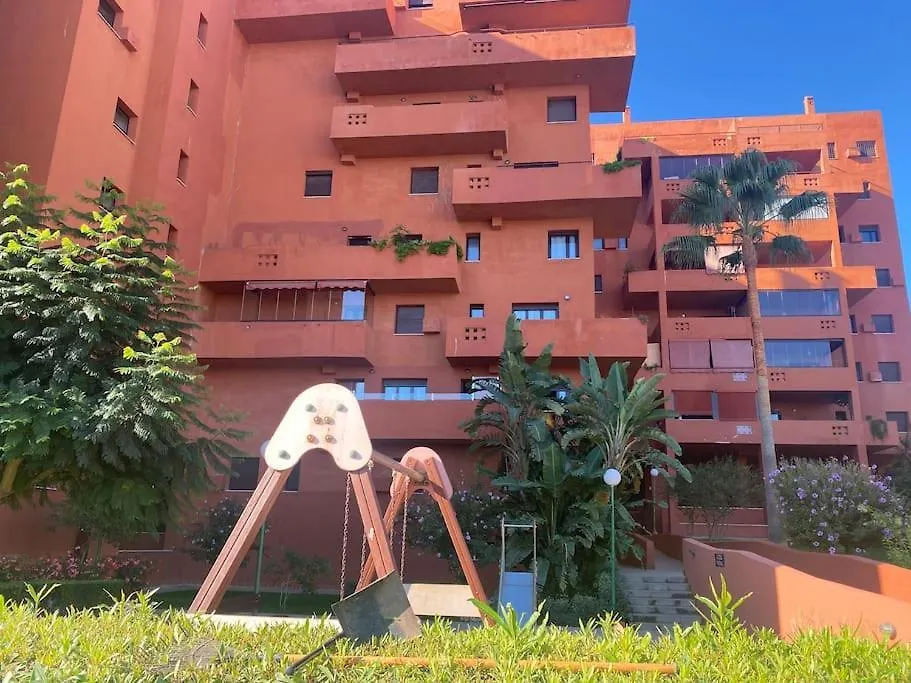 Central Estepona 3 Bed Apt With Pool And Parking